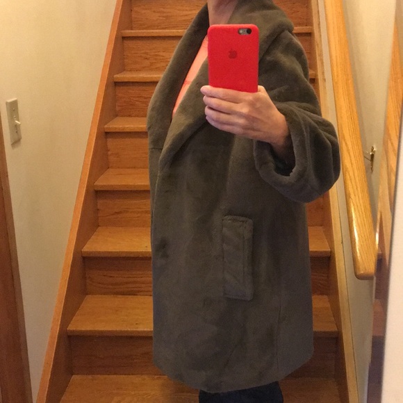 NWT Donna Karan New York faux fur coat size S - Picture 11 of 12